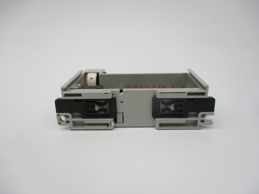 ALLEN BRADLEY 1769-IA16 SER. A F/W 3.1 79-132VAC NSMP