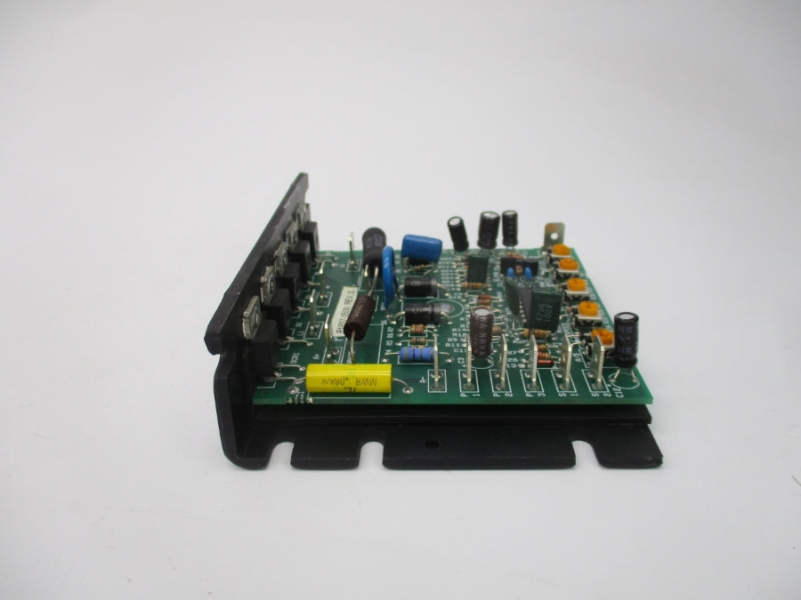 EXTRON 183-Q 115/230VAC 12A NSMP