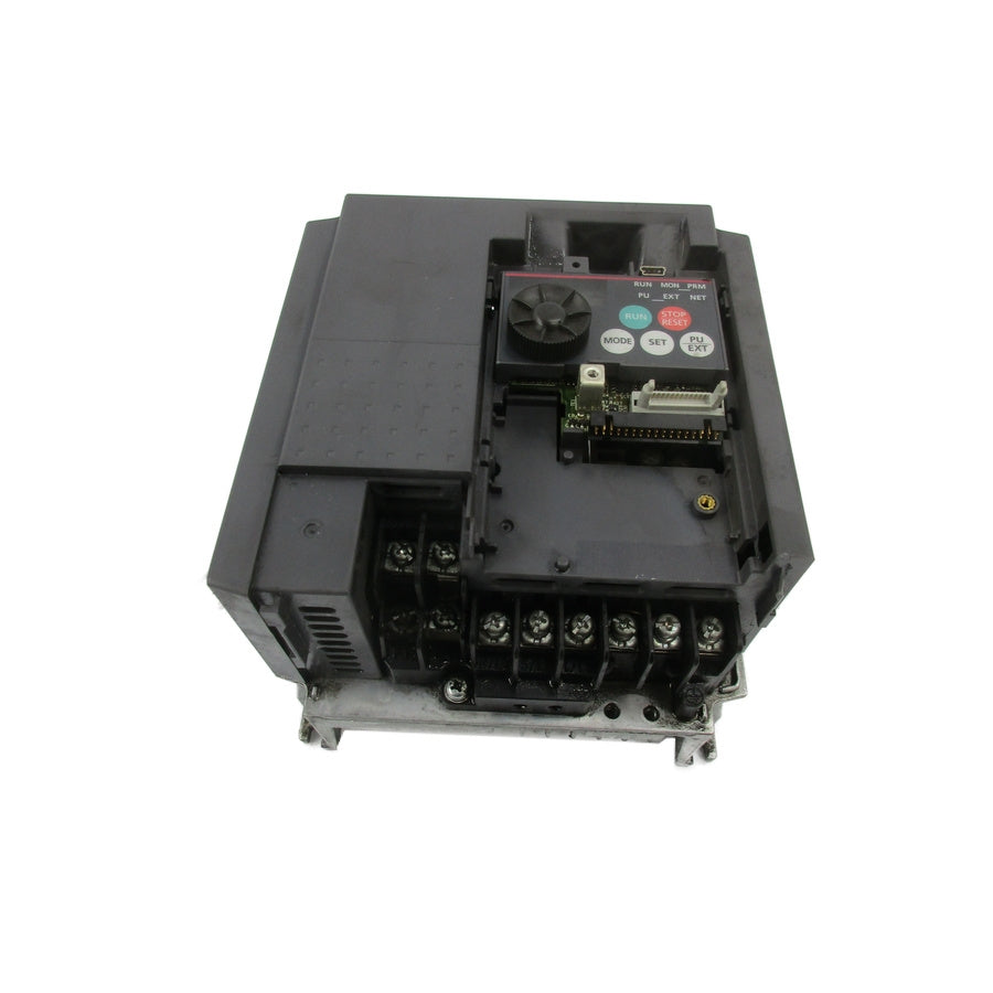 MITSUBISHI FR-E740-026SC-NA 380-480V 3.7A (AS PICTURED) UNMP