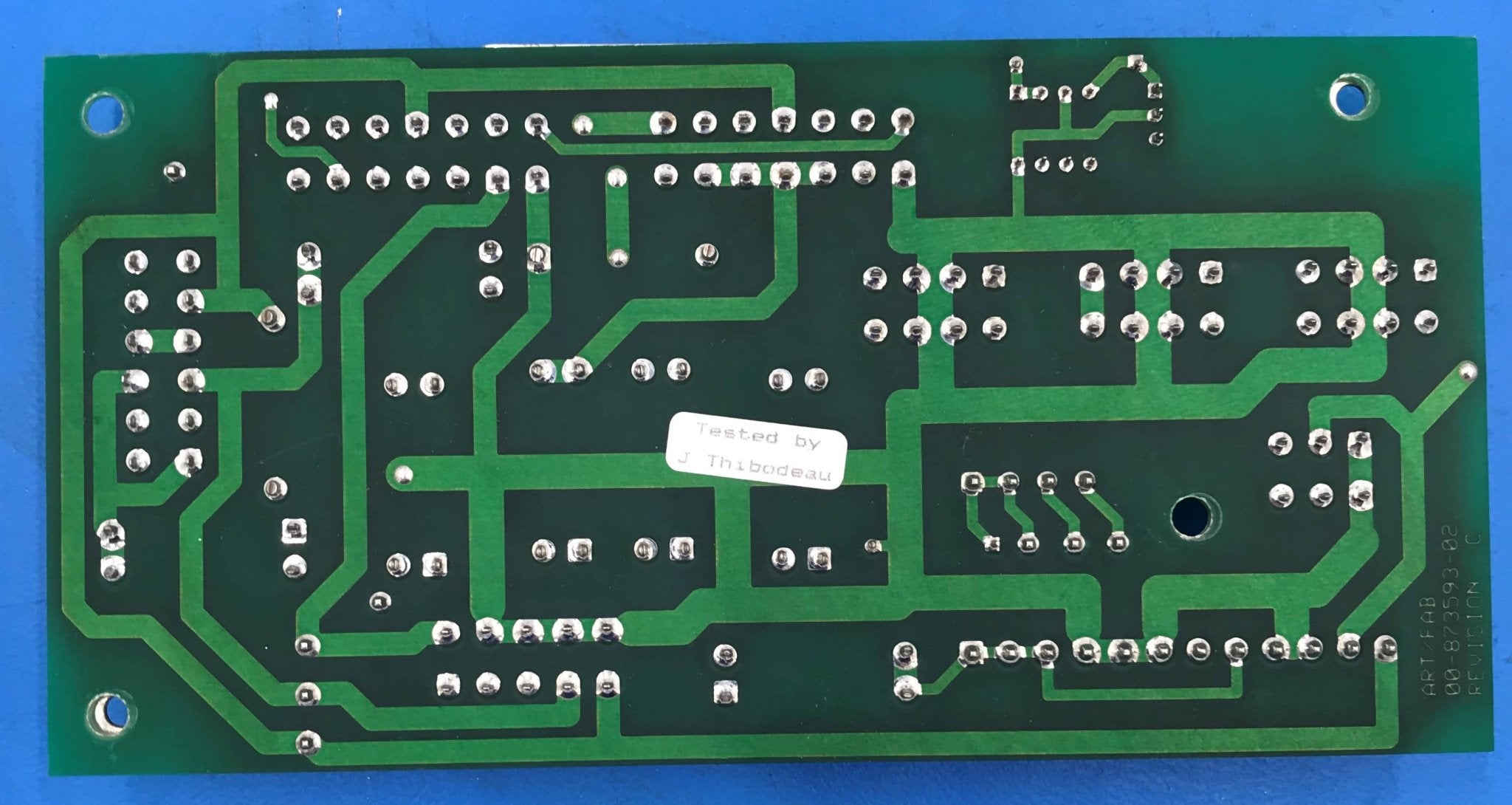 DC Power Distribution PCB (00-873594-02-C OEC