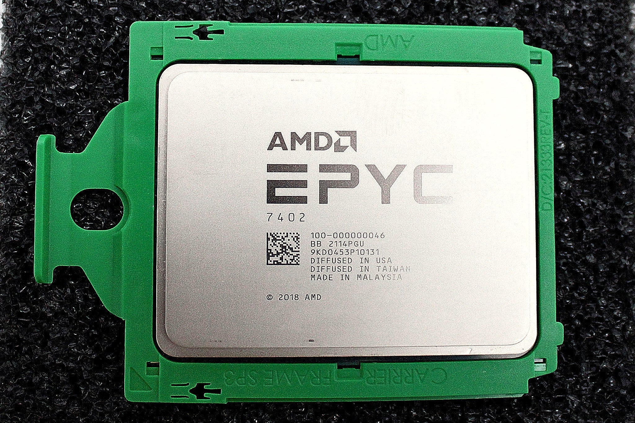 Dell 100-000000046 2.8GHZ/128MB/180W/24C EPYC 7402 ** DELL LOCKED **