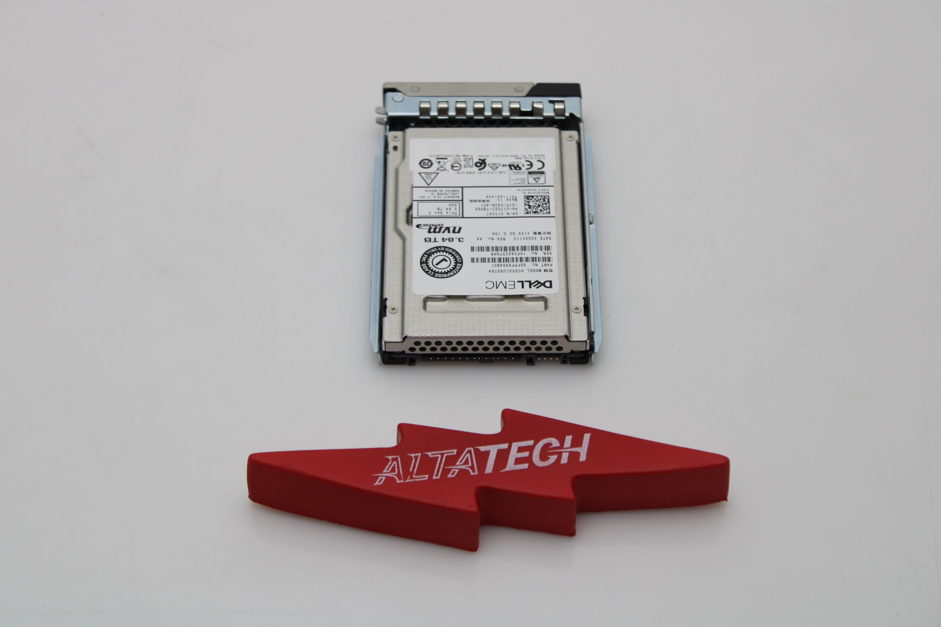 Dell 017C57 3.84TB SSD NVME 2.5 RI U.2