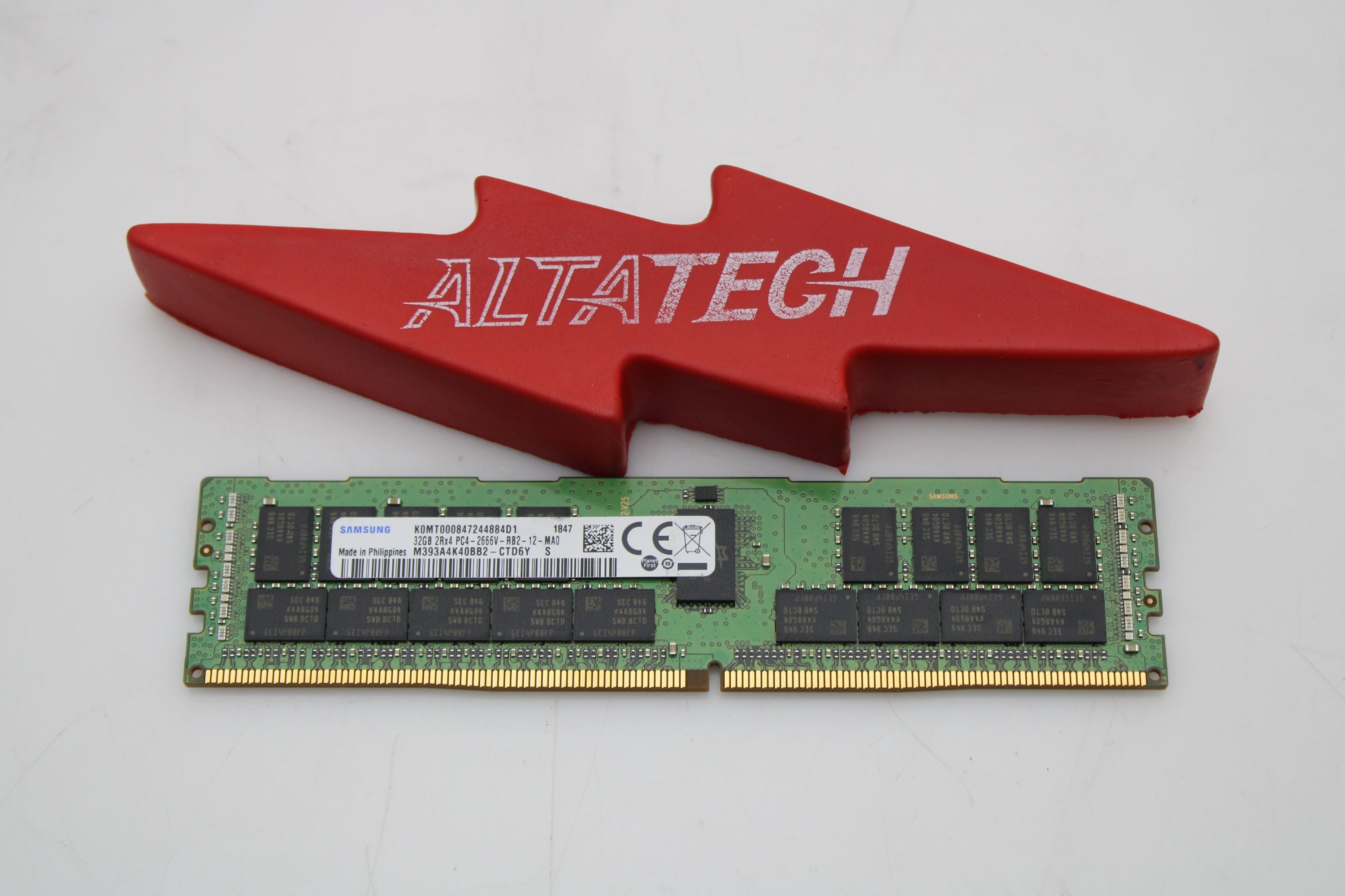 Dell 370-ADOT 32GB PC4-21300V DDR4-2666 2RX4 ECC