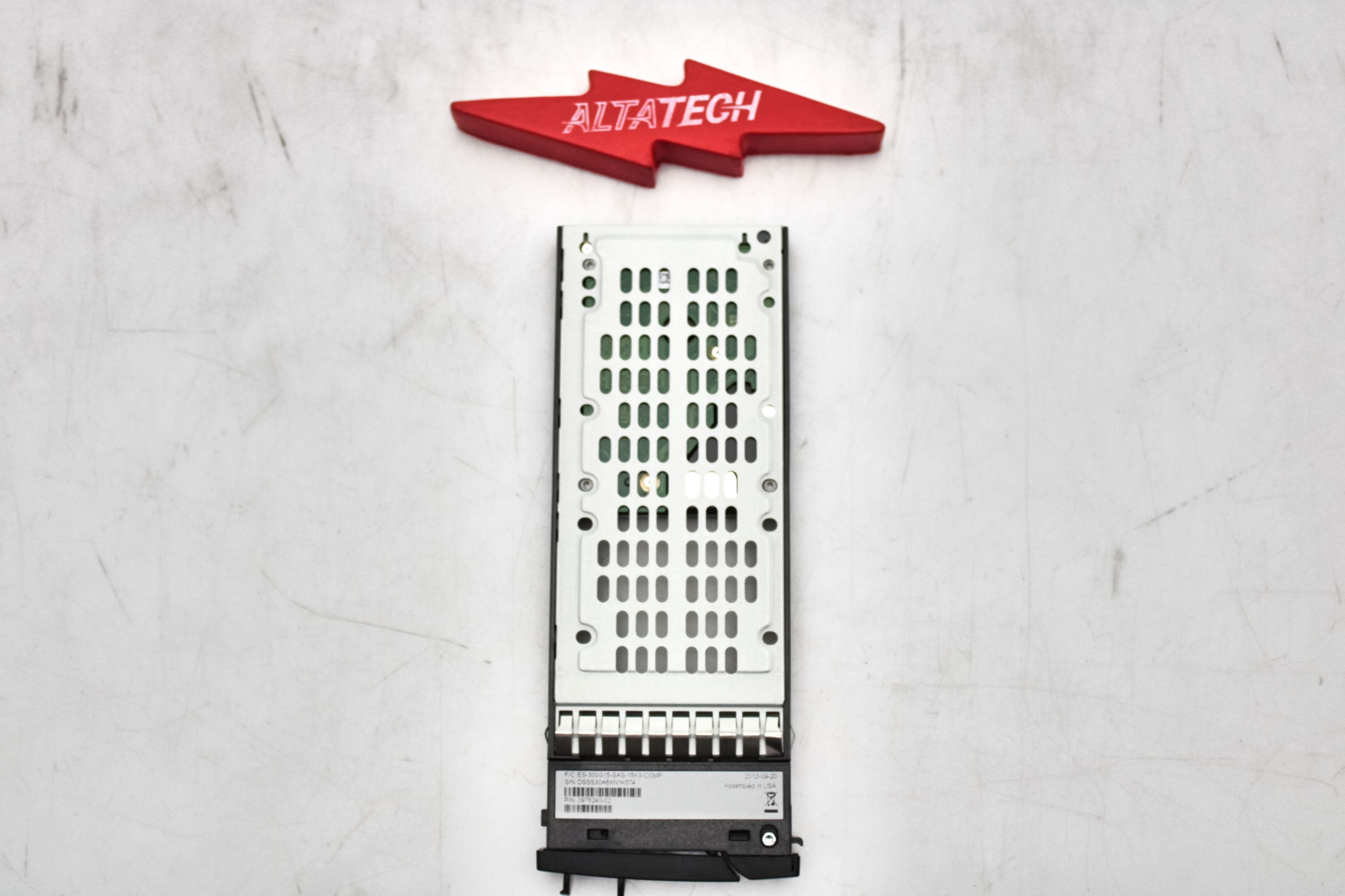 Dell 9SW066-080-CML 300GB 15K SAS 2.5 6G CML