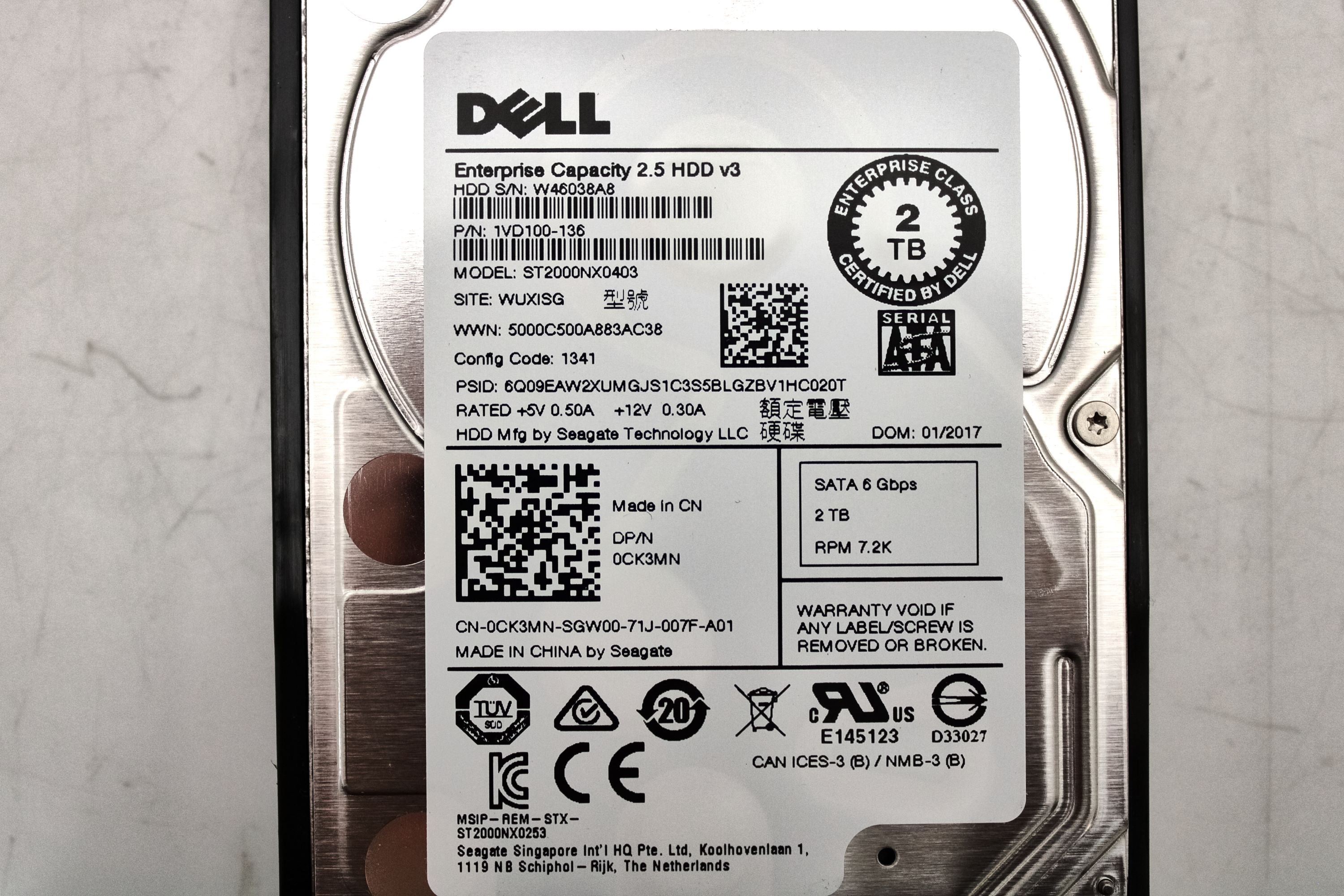 Dell CK3MN 2TB 7.2K SATA 2.5 6G EP ST2000NX0403 / 1VD100-135