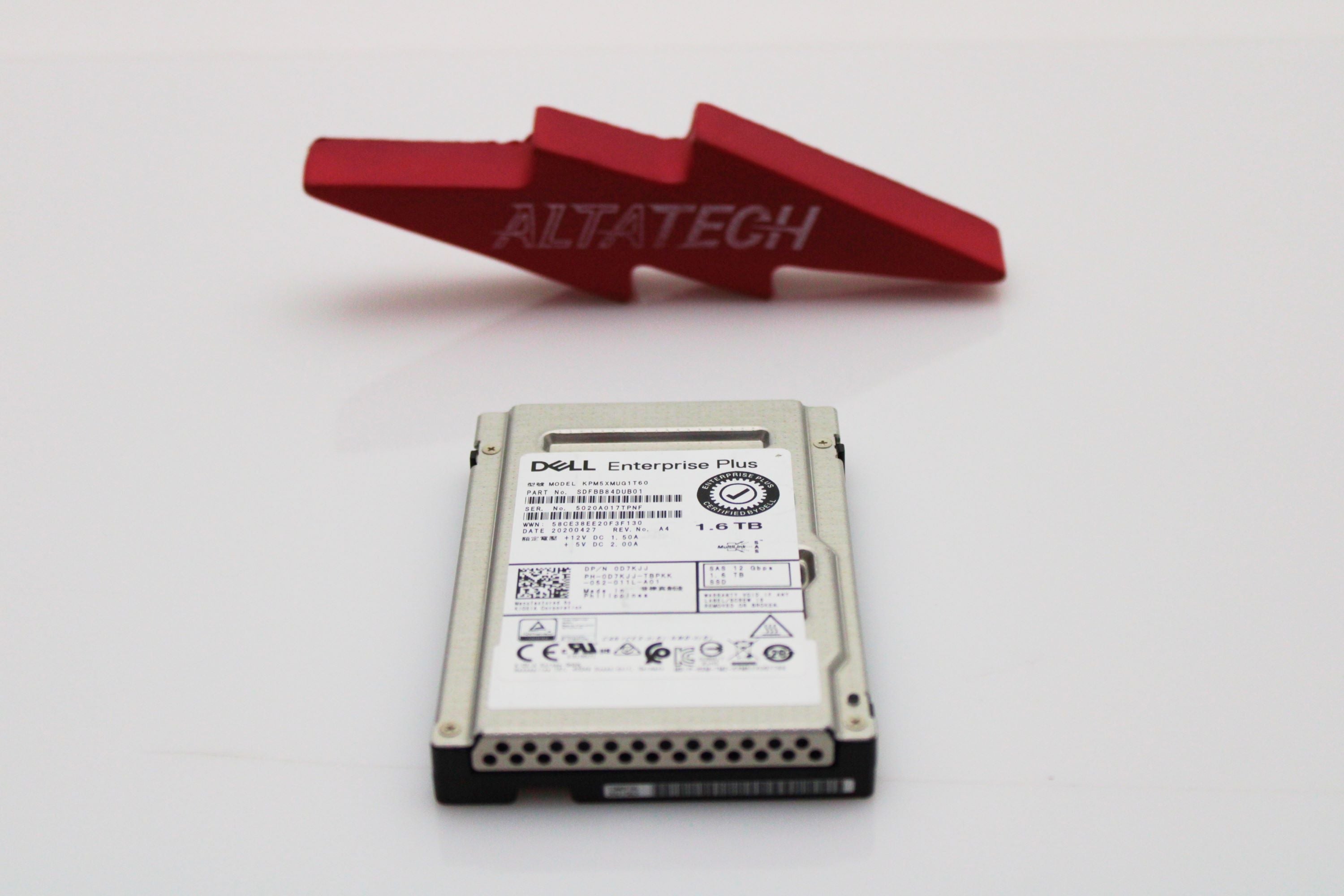 Dell D7KJJ-CML 1.6TB SSD SAS 2.5 12 WI KPM5XMUG1T60 / SDFBB84DUBB01