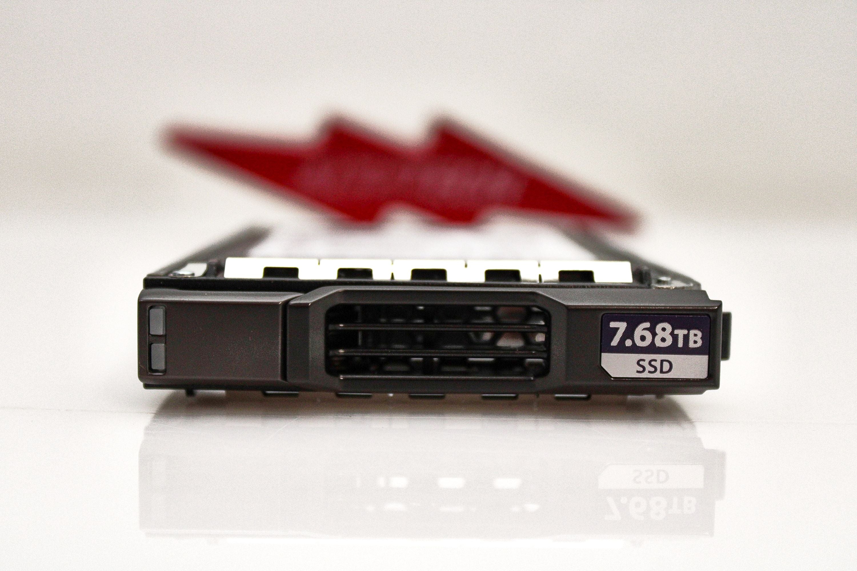Dell FGNR4-CML 7.68TB SSD SAS 2.5 12G RI EP+ MZILT7T6HALA0D4 / MZ-ILT7