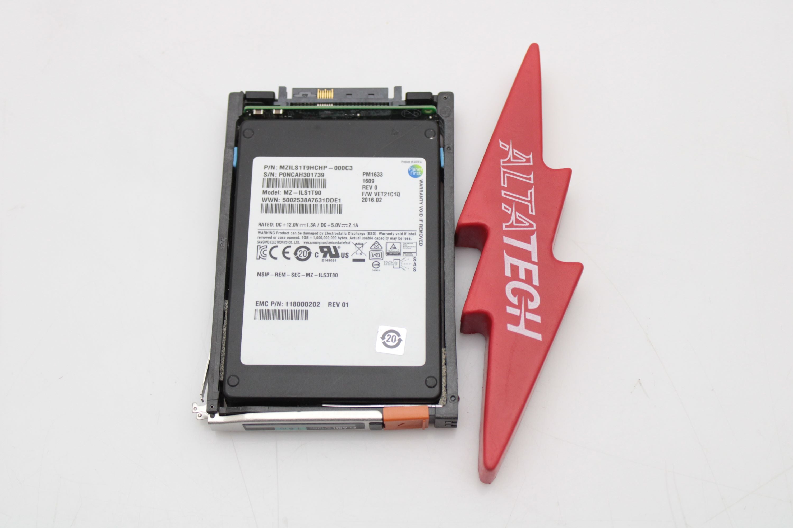 EMC 005052158 1.6TB SSD SAS SED 2.5 12G