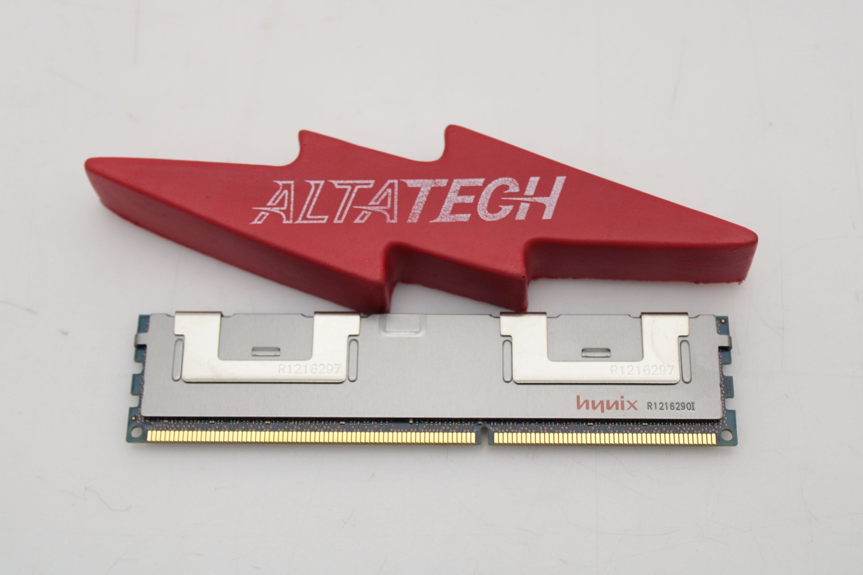 HP 500205-171_x4 8GB PC3-10600R DDR3-1333 2RX4 ECC x4
