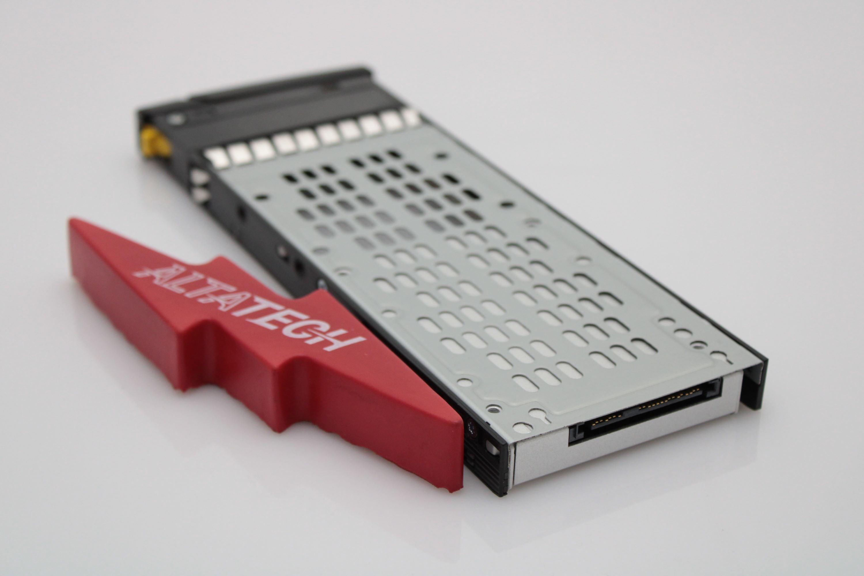 HP E7Y57A 1.92TB SFF SAS SSD HDD (M6710)