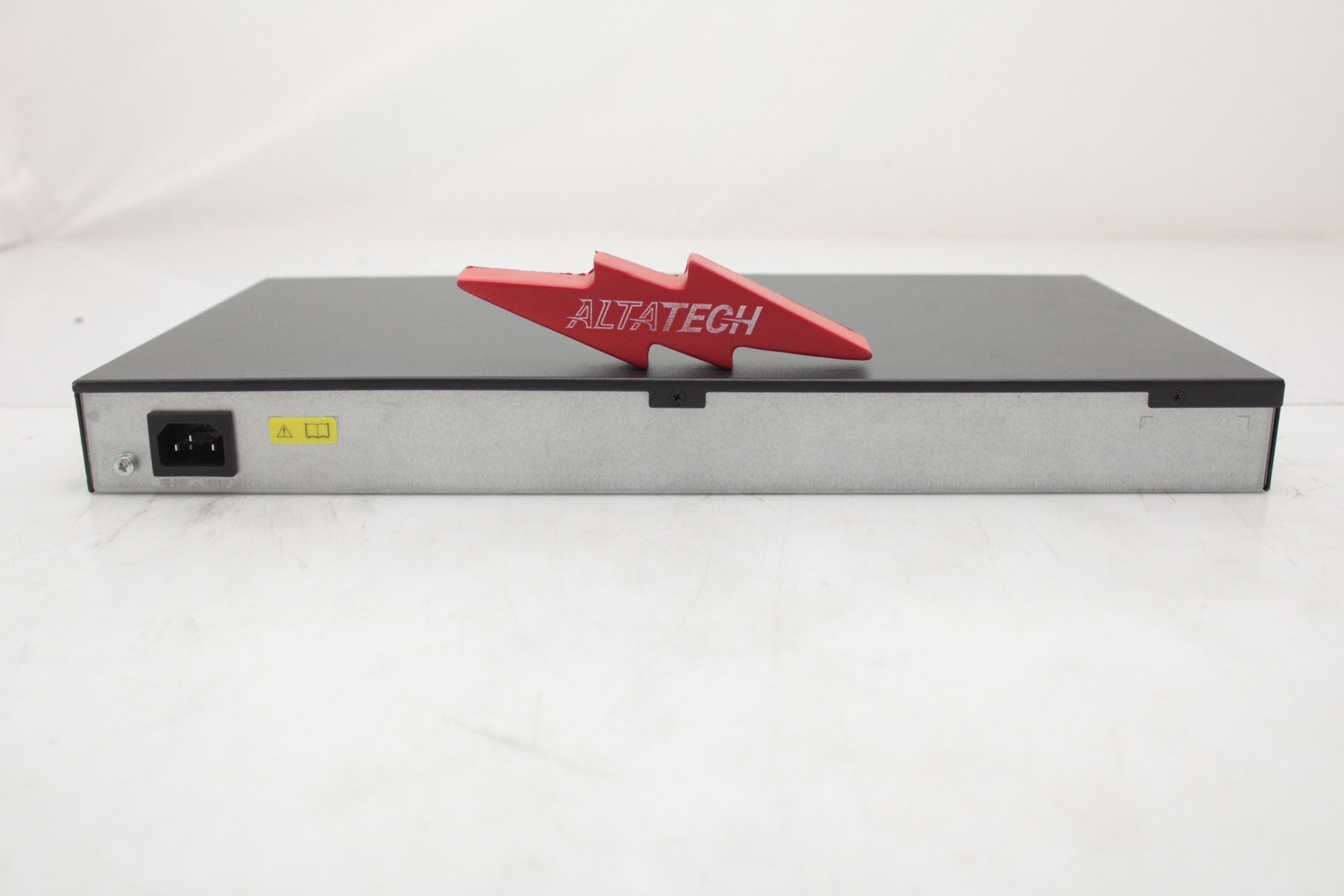HP JH018A OfficeConnect 1420 24G 2SFP+ Switch