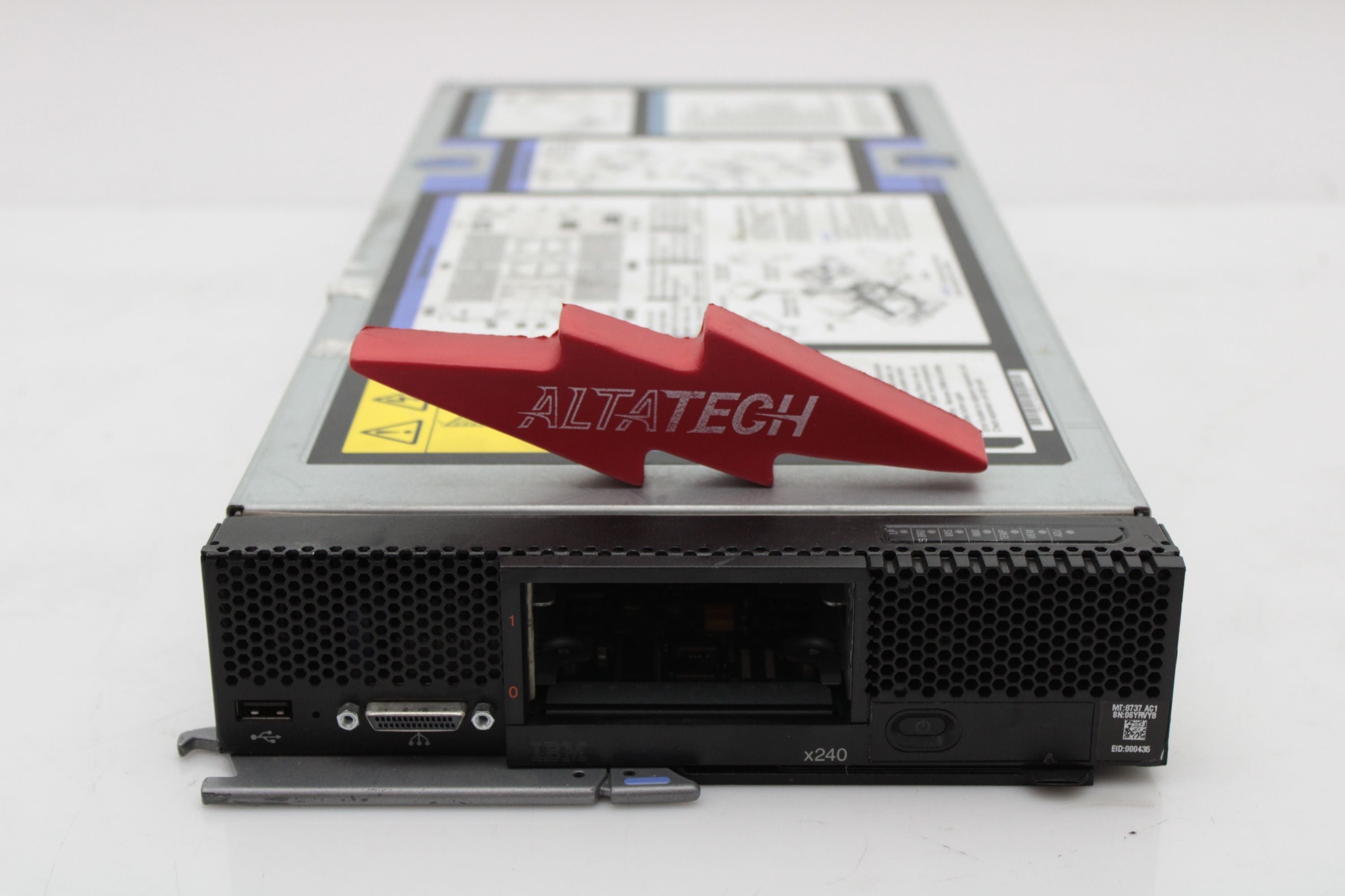 IBM 00AE579 FLEX SYSTEM X240 V1 W/ EMBEDDED 10G
