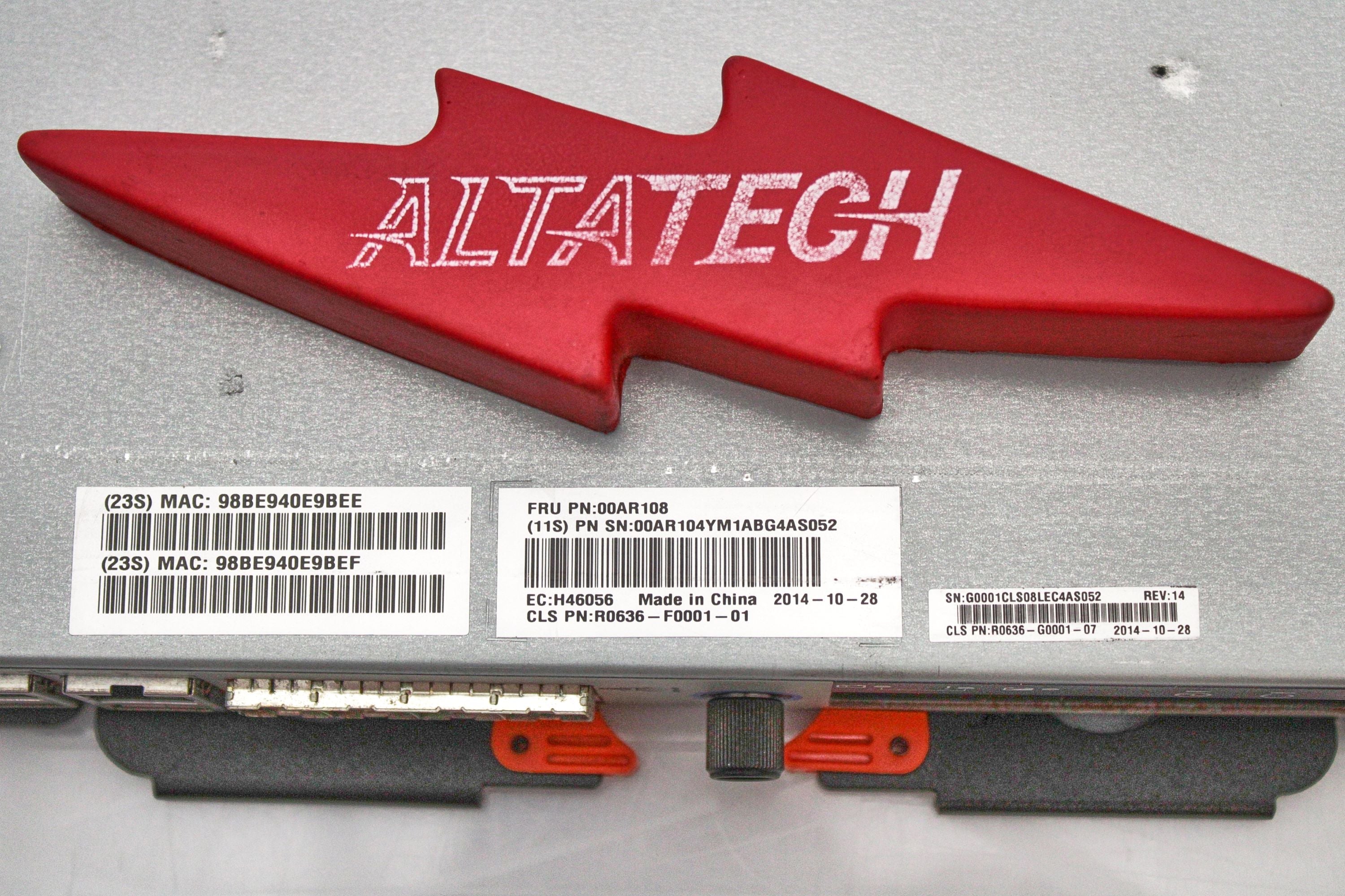 IBM 00AR108 IBM 00AR108 Storwize V3700 Storage Controller Node Caniste