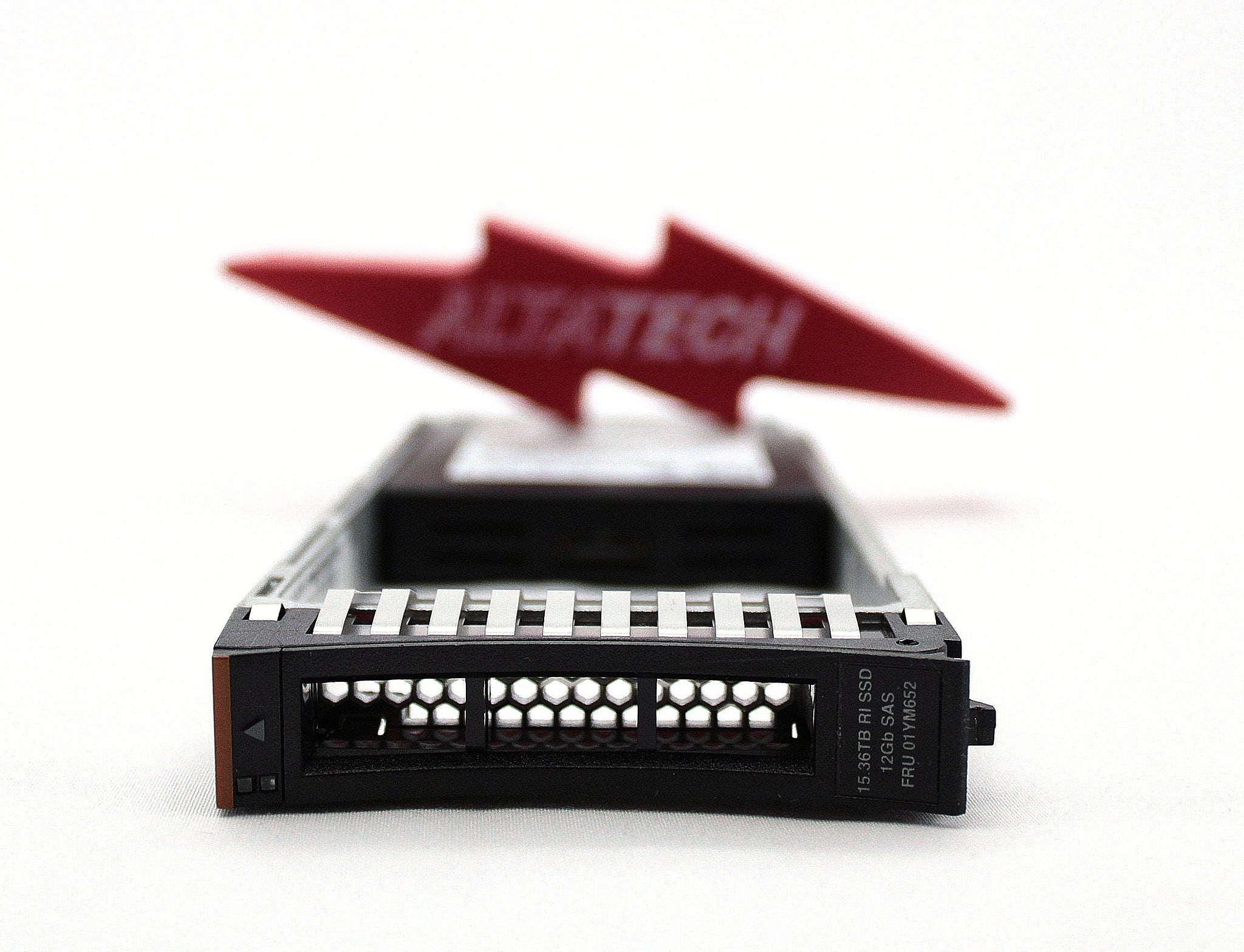 IBM 01YM652 15.36 TB 2.5" RI Flash drive 9848-AFF