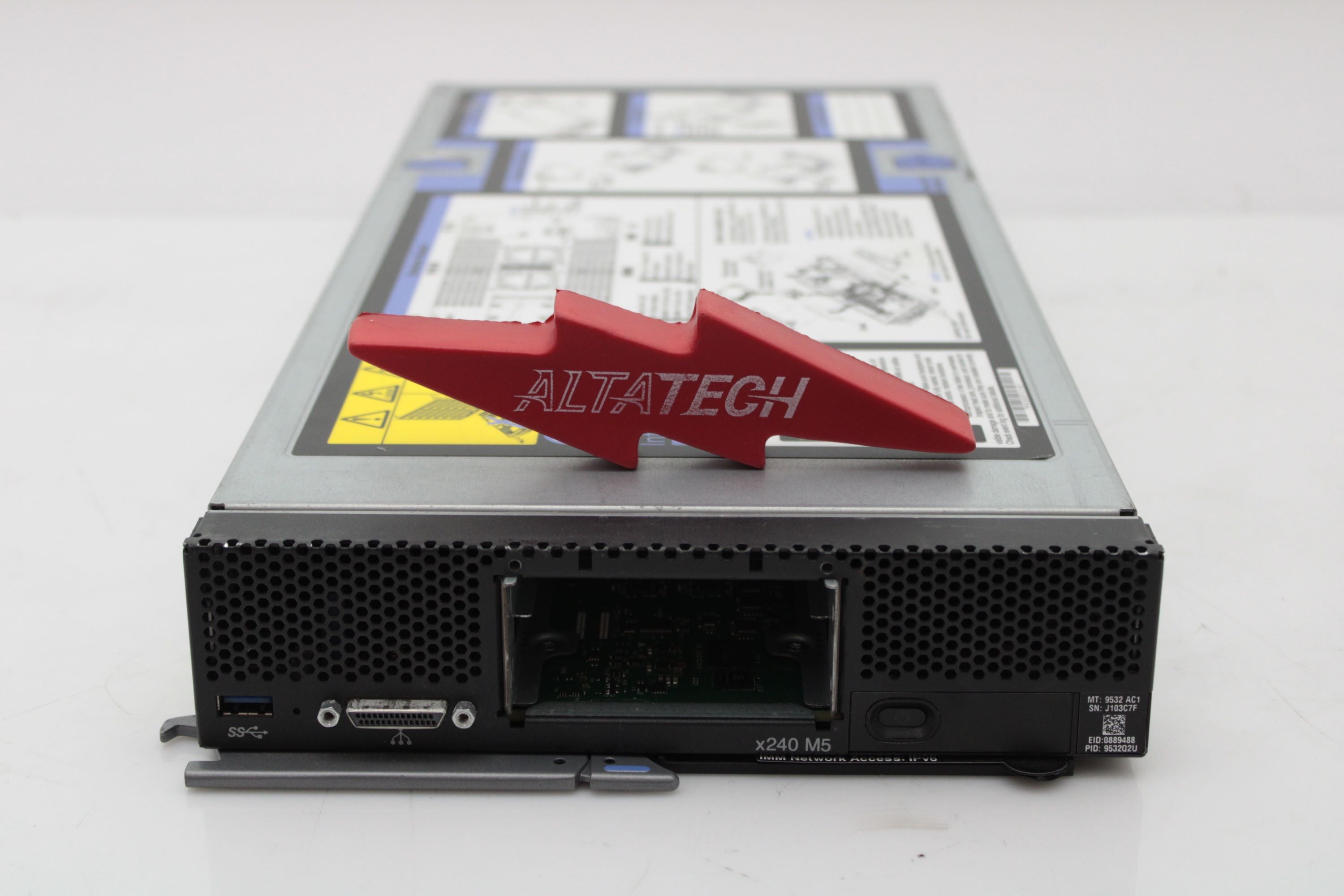 IBM 9532-AC1 FLEX SYSTEM X240 M5
