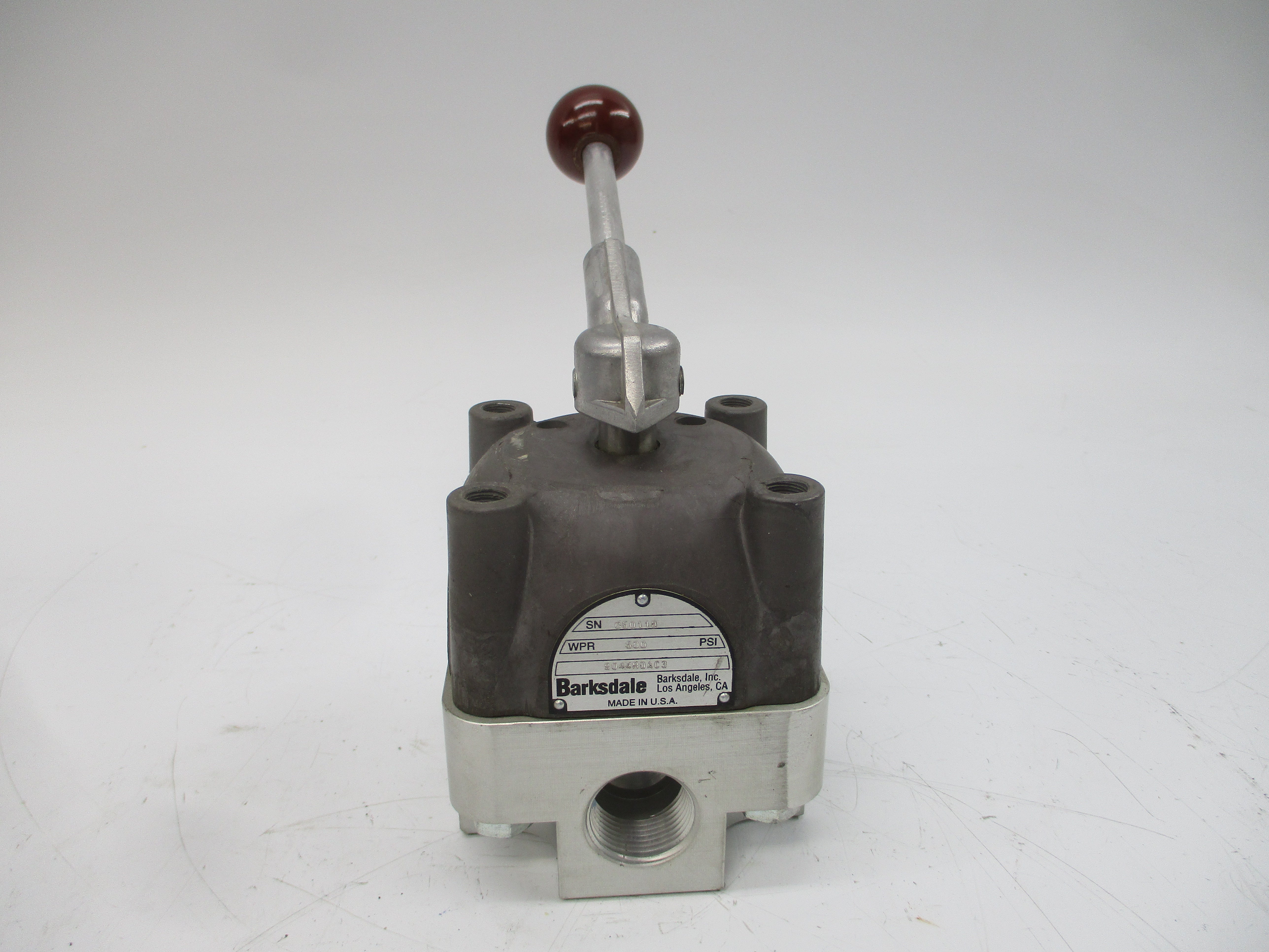 BARKSDALE 9044R0AC3 500PSI NSNP