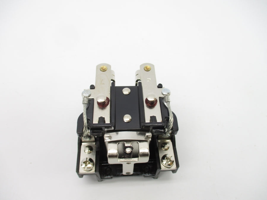 DAYTON 5Z546 120VAC 30A NSMP