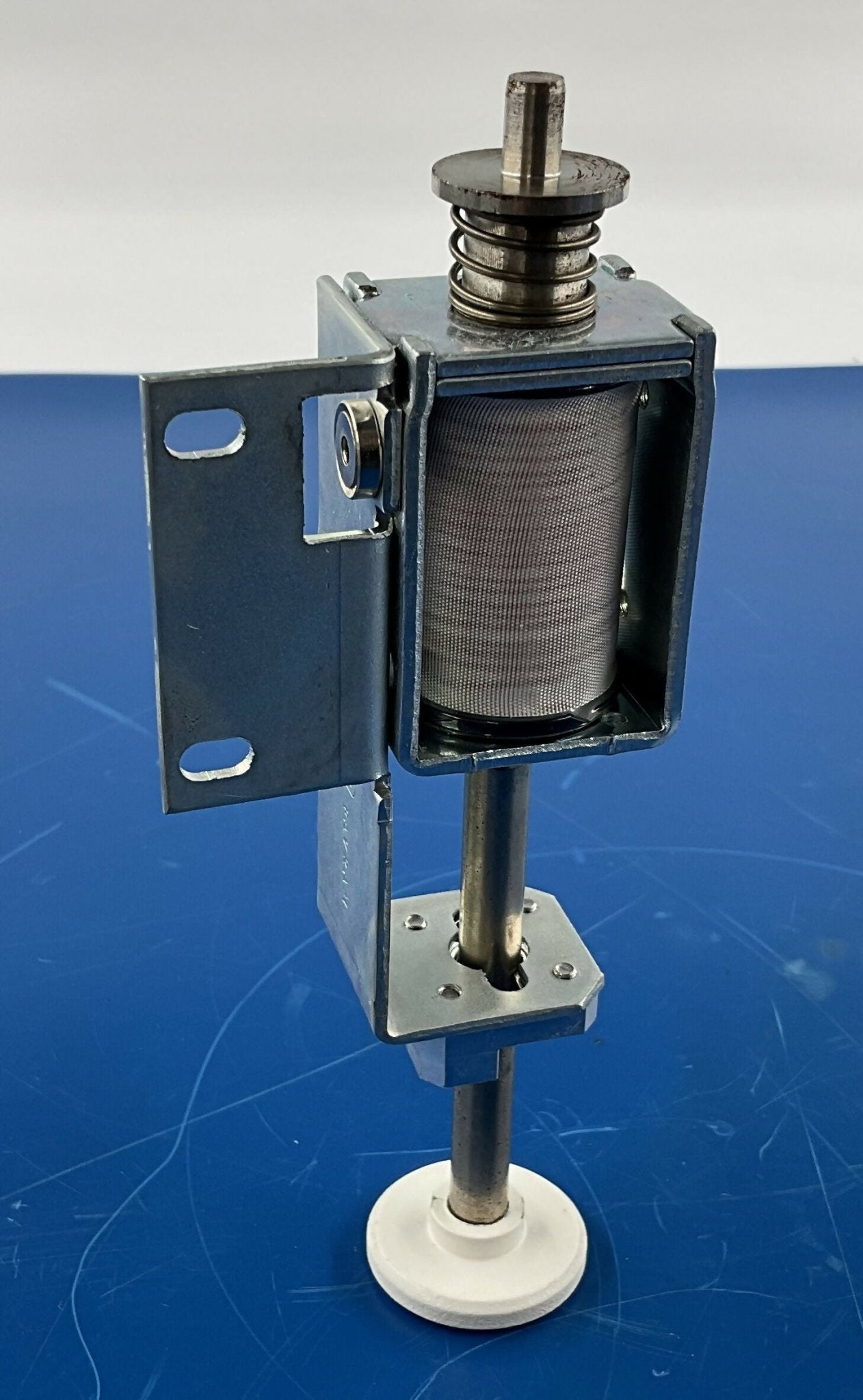 LOCK ASSEMBLY (2244349) GE