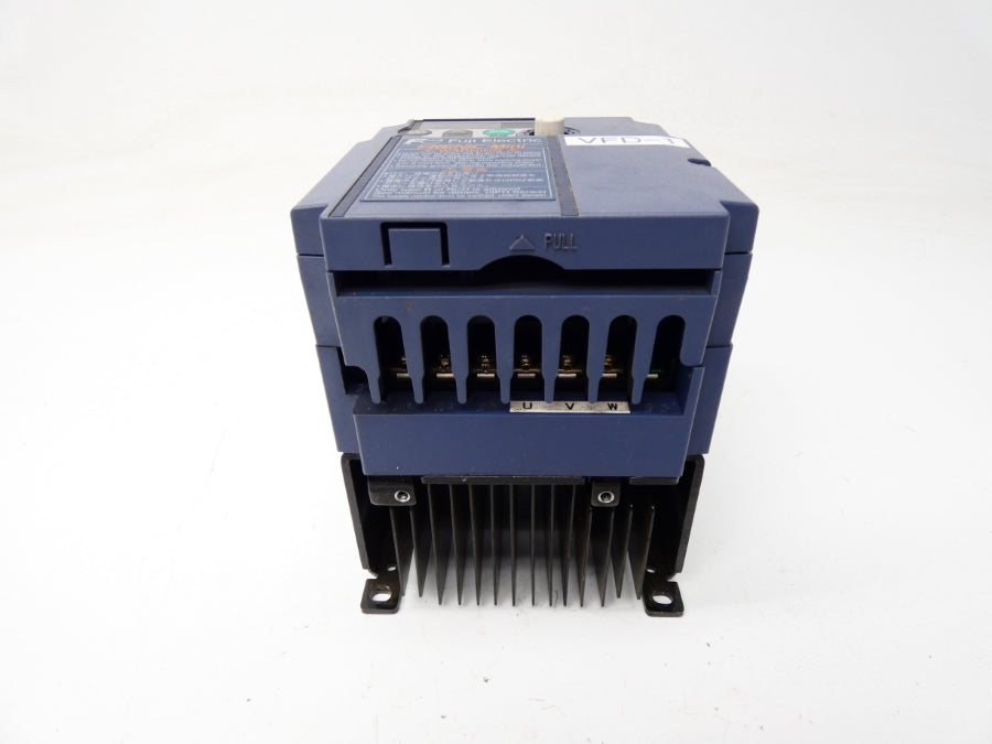 FUJI ELECTRIC FRN0004C2S-4U 380-480V 3.1A UNMP
