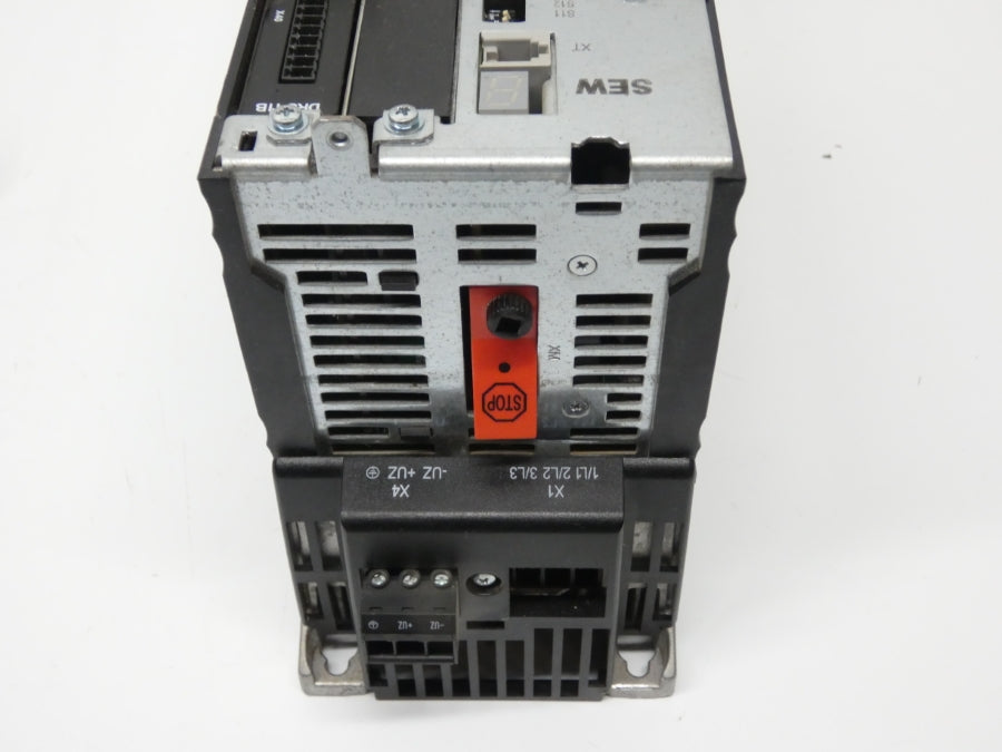 SEW EURODRIVE MDX61B0040-5A3-4-00 380-500V 8.6A (NO COVER) UNMP