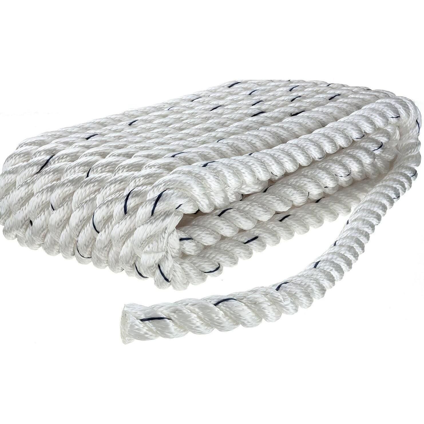 Seachoice 47611 Premium 3-Strand Twisted Nylon Dock Line, White w/ Blue Tracer, 5/8" x 30'