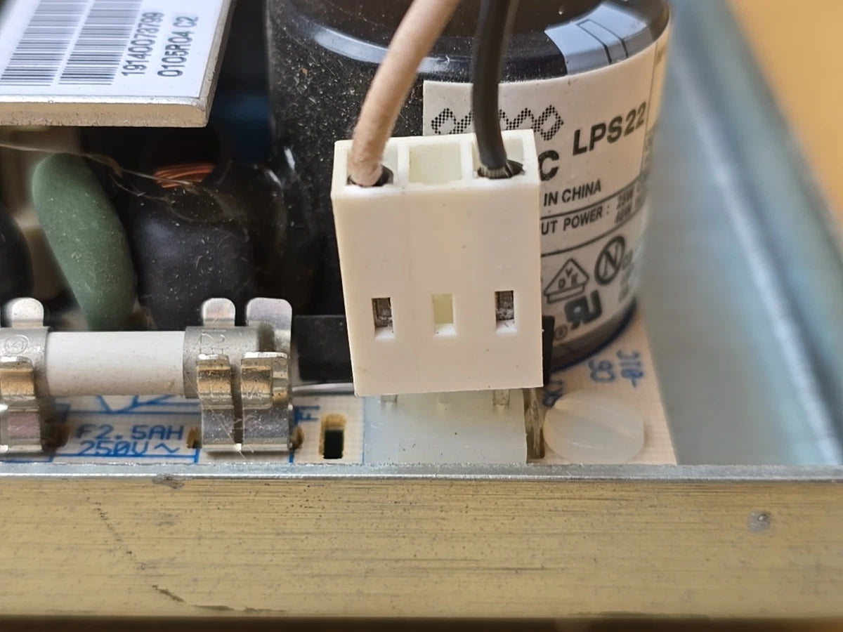 Astec LPS22 Power Supply 100-250AC OR 120-300DC(IN) - 5V 8A(OUT)|197765600271