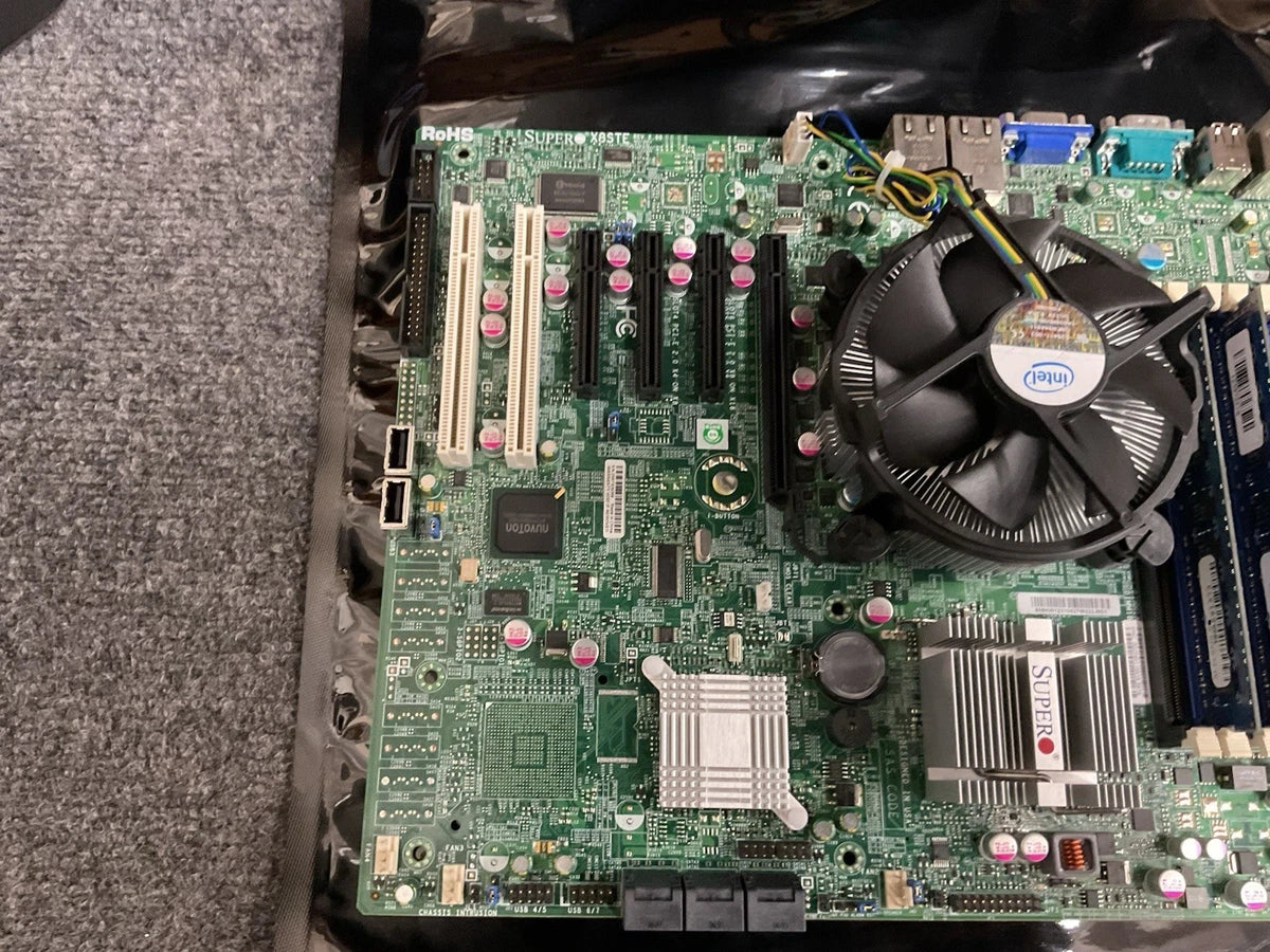 Super X8STE Mother Bord Intel core i7 W/ Power Supply PWS-502-PQ & Ram 2GB 2x