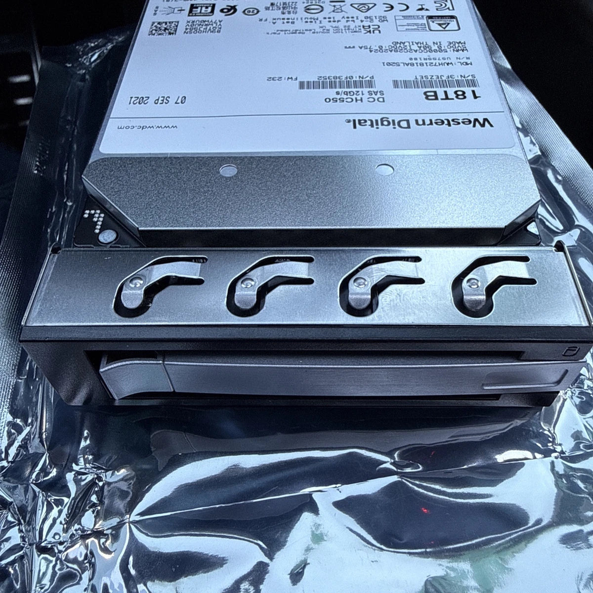 WD Ultrastar DC HC550 18TB WUH721818AL5201 7.2K SATA 3.5" HDD with bracket |177638920268