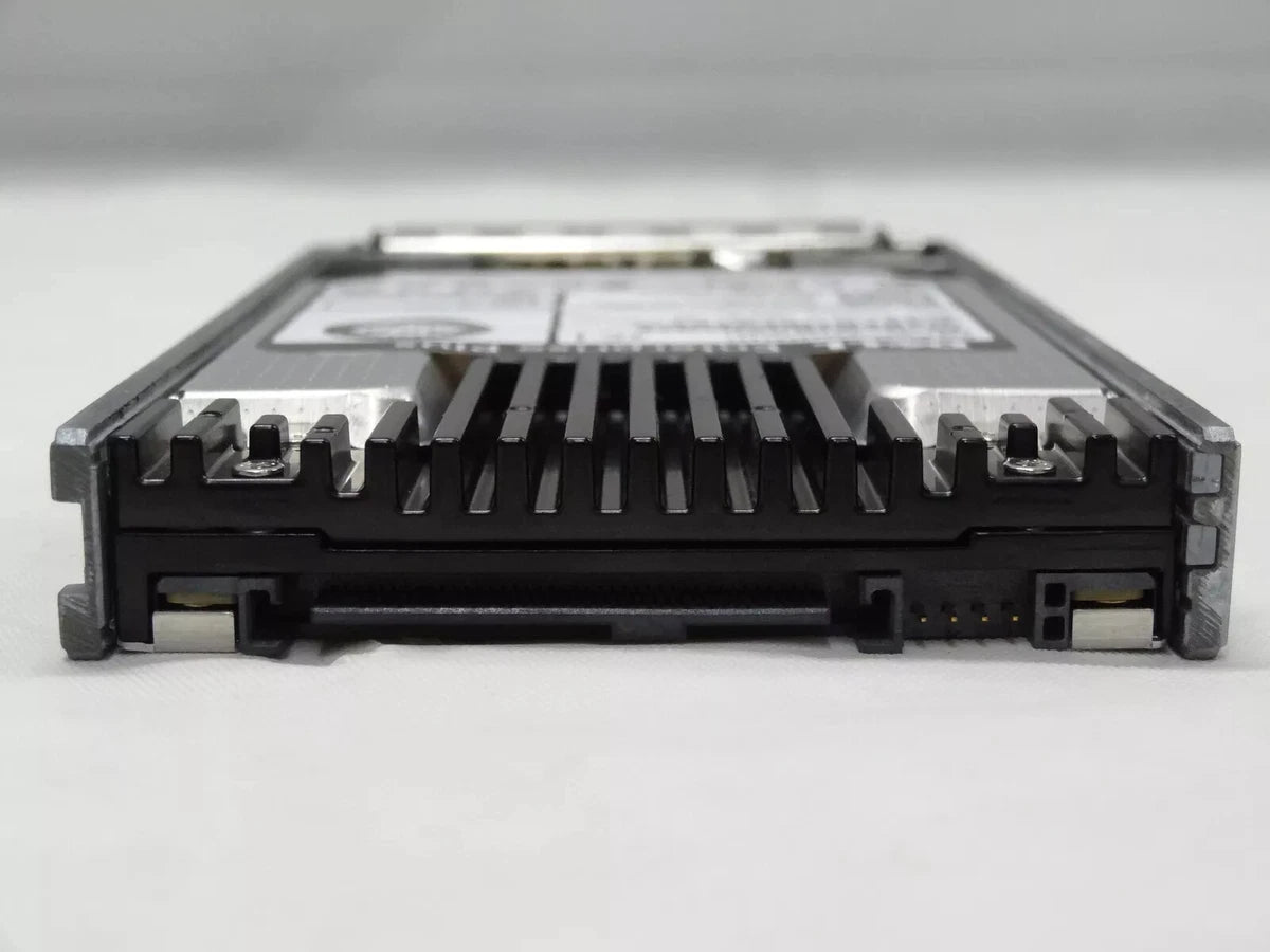 0JGXK2 JGXK2 Dell Toshiba PX05SRB048Y 480GB RI SAS 12Gb/s 2.5'' SSD Gen13 Tray