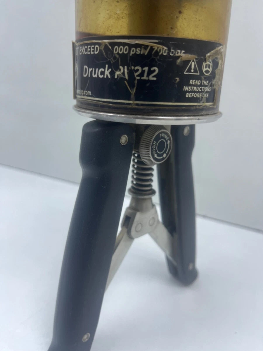 Druck PV212 Hydraulic Pressure Pump 10,000psi/ 700 Bar