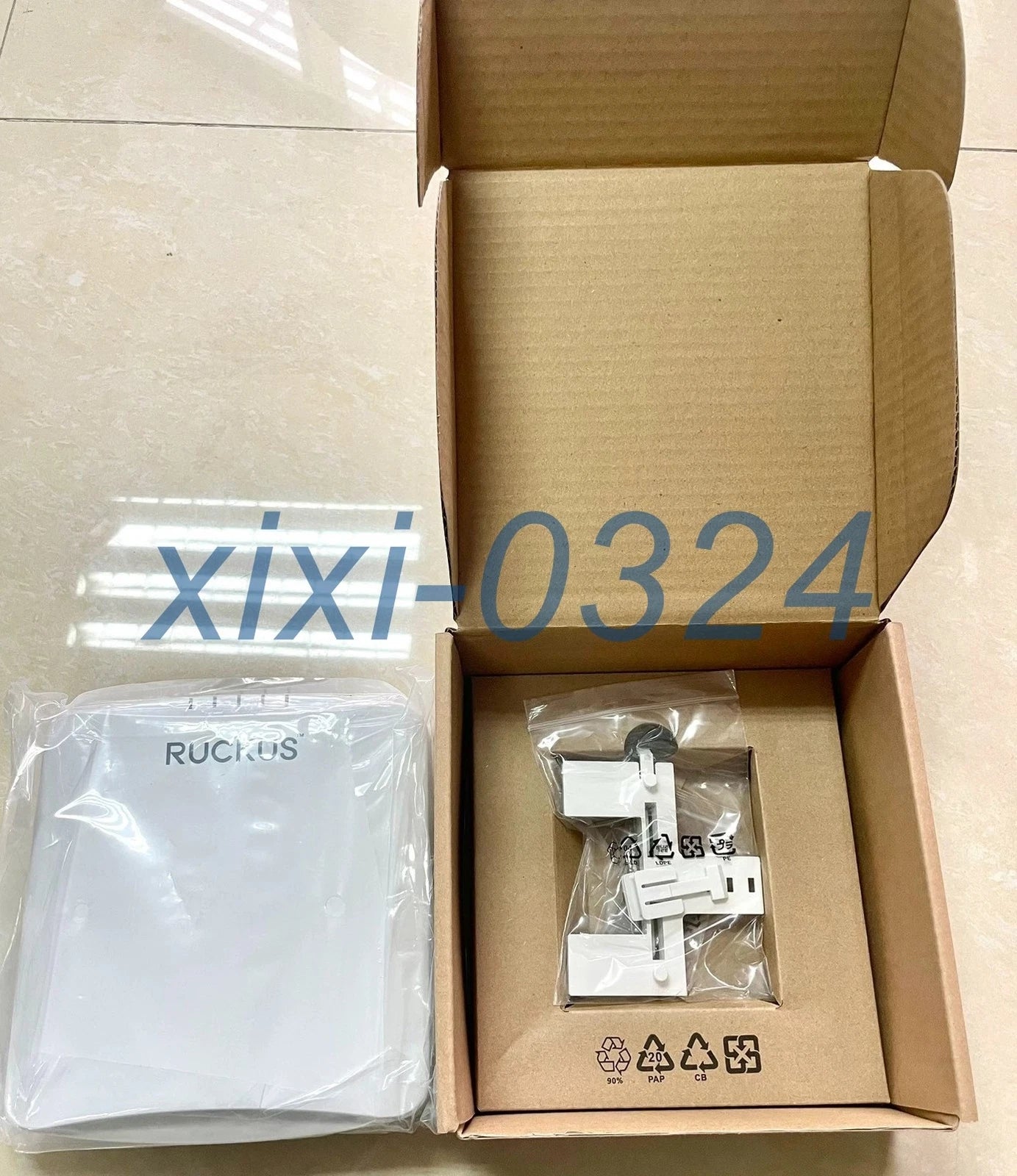 Ruckus 901-R550-WW00 Wireless hotspot AP DHL shipping