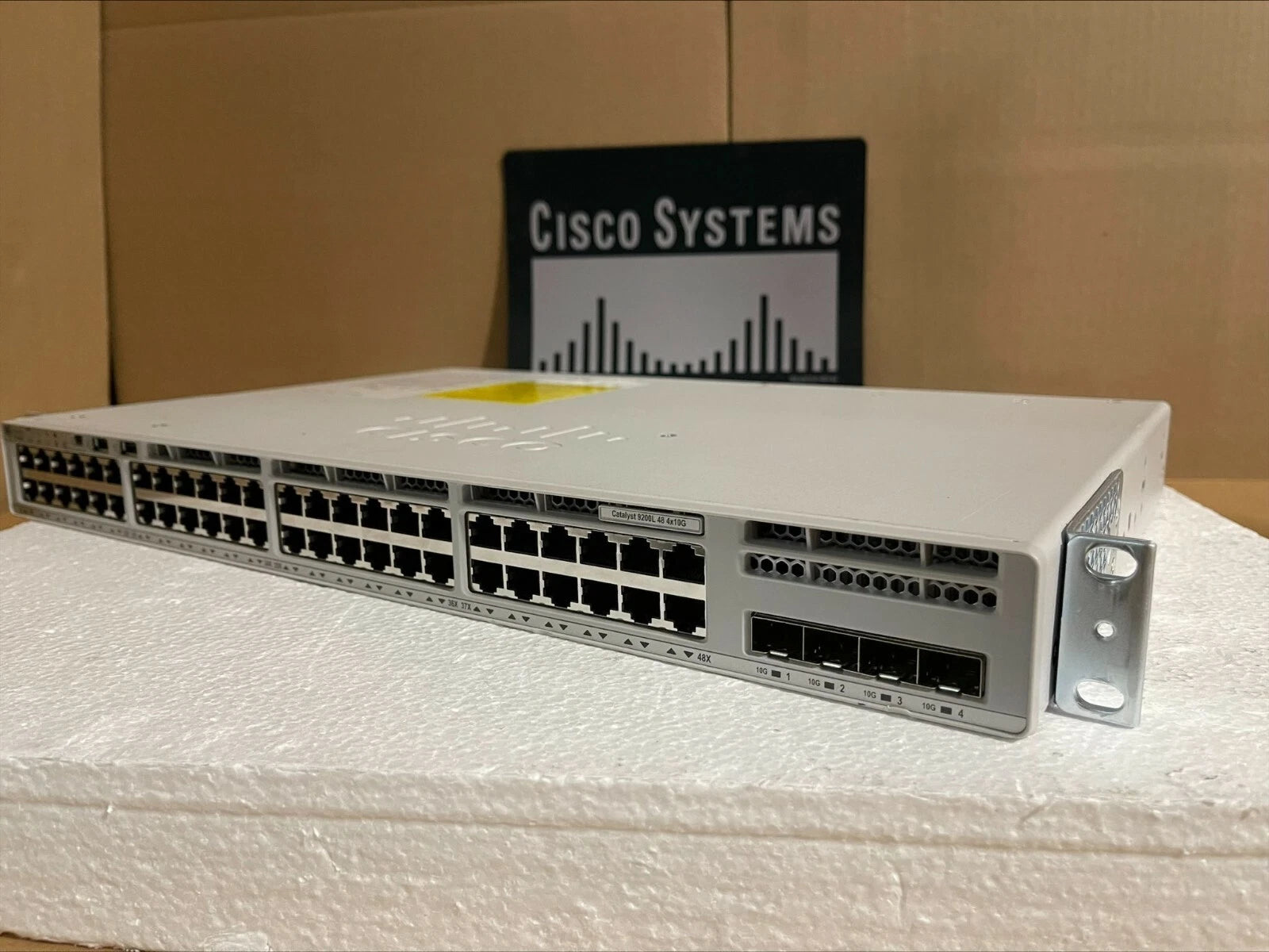 Cisco Catalyst C9200L-48T-4X-E Catalyst 9200L-Series 48-Port Switch|297196718365
