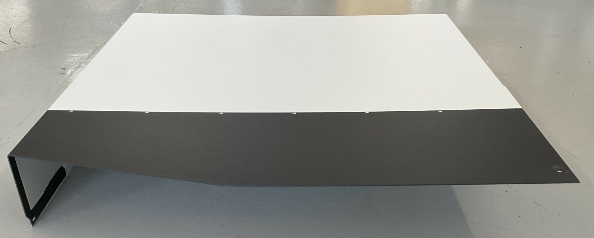 SIDE COVER (46-303785G1 REV A/46-270409G1 GE AMX 4