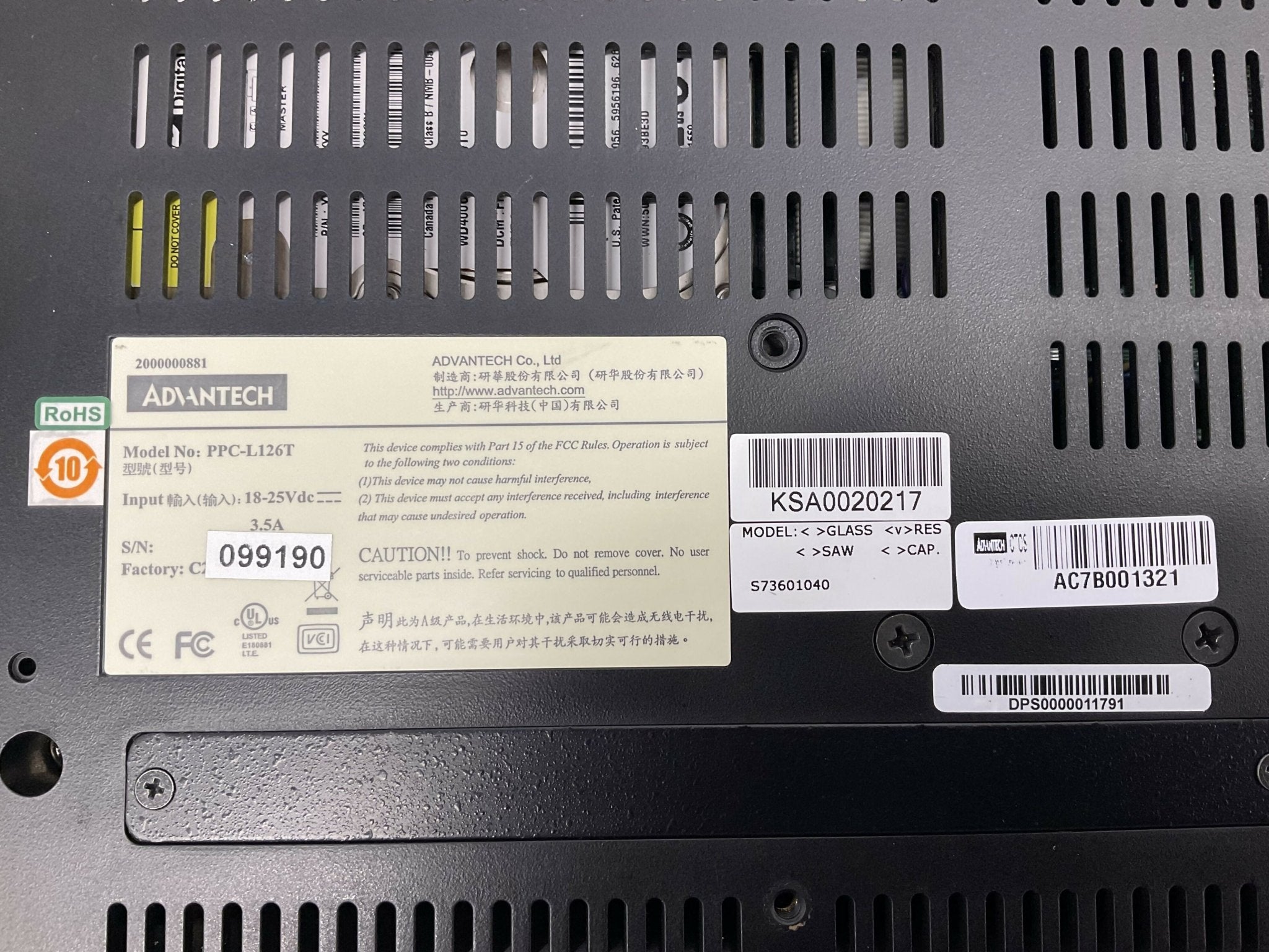 TOUCHSCREEN MONITOR VIA EDEN 667MHz (PPC-L126T) GE/ADVANTECH