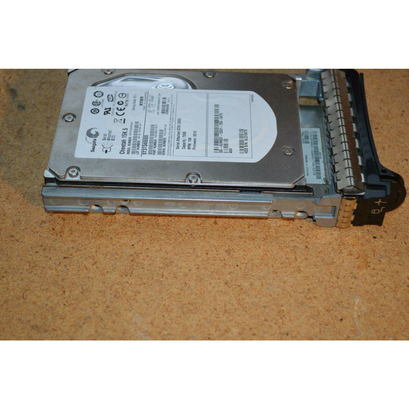 Dell GY581 73GB 15K 3.5" LFF SAS 3Gbps Hard Drive w/ Tray ST373455SS 9Z3066-054 102646335383 - AloinfoUSA