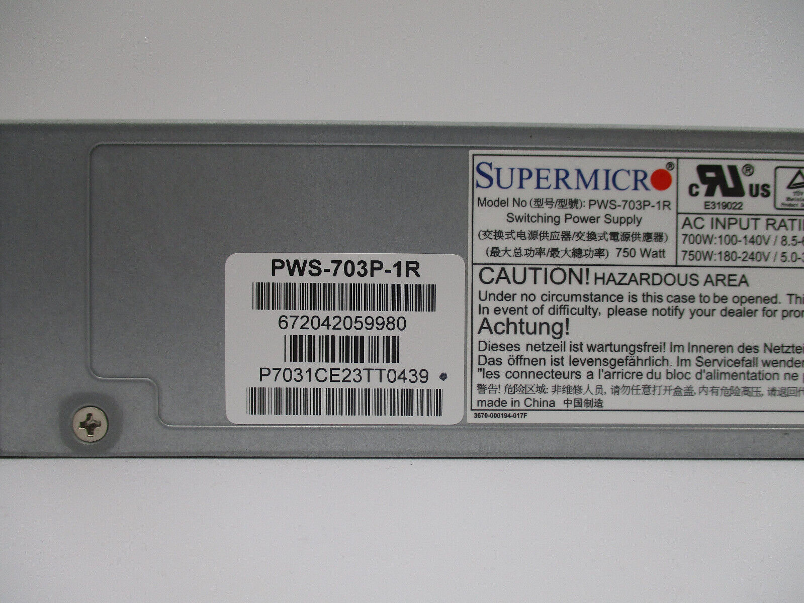Fonte de alimentação de servidor Supermicro PWS-703P-1R 700W 1U redundante 80 Plus